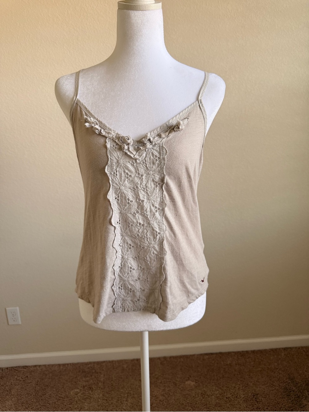 Hollister Beige Lace-Front Bow Spaghetti Strap Tank Top Medium